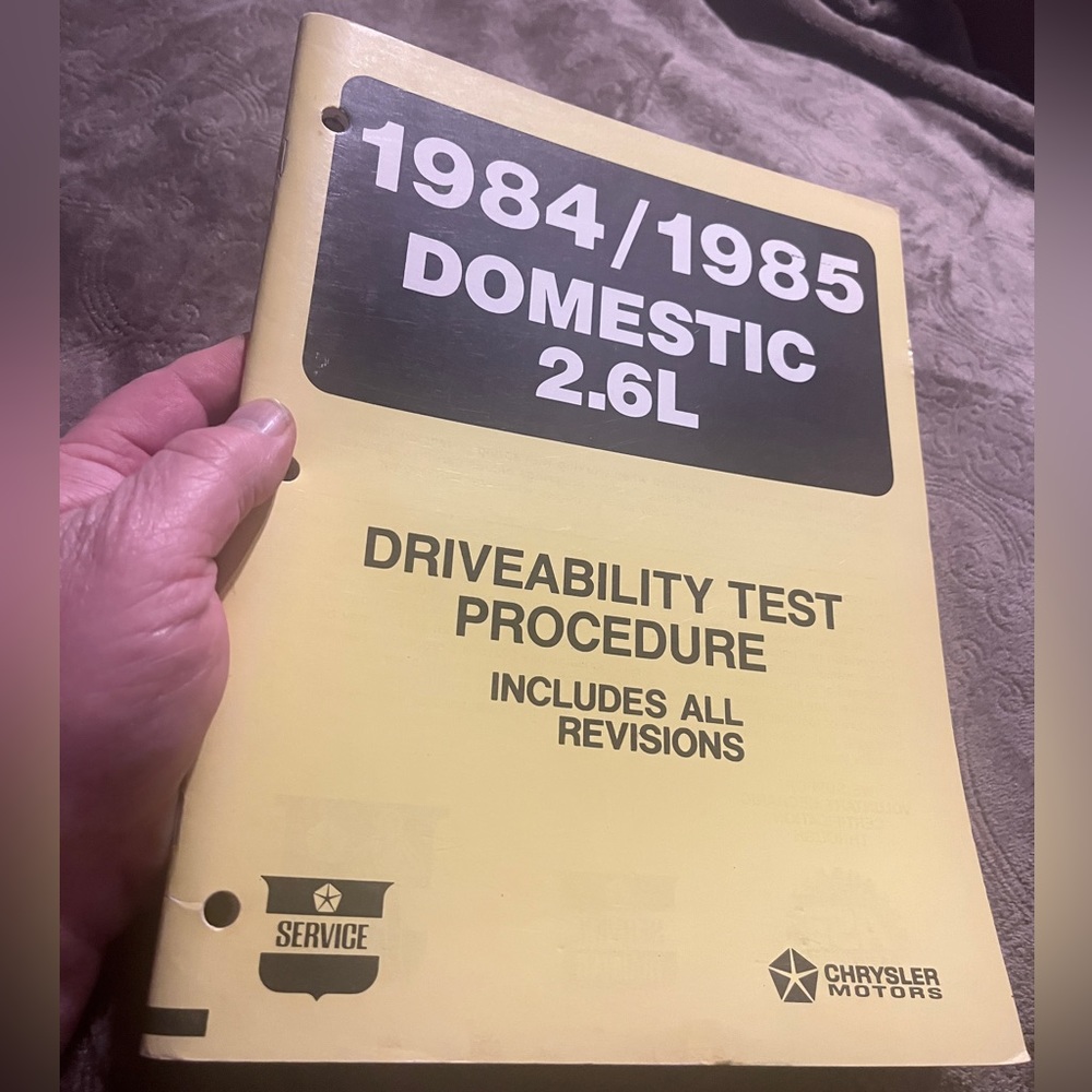 1984 1985 Chrysler Domestic 2.6L Drivability Test Procedure Book.